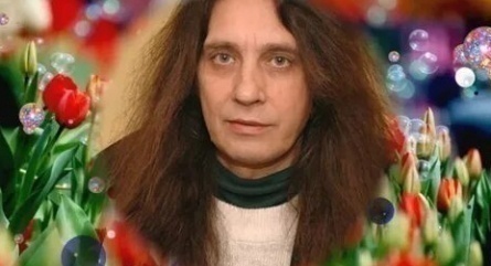 Сегодня прощаются с основателем группы 