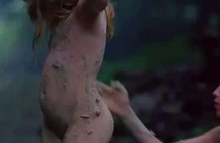 Сексуальное отступление кадры