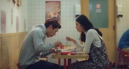 Семнадцатилетняя кадры