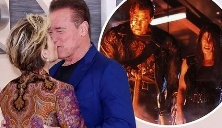 Шварценеггер просит у жены прощение кадры