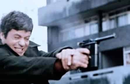 Сидячая цель кадры