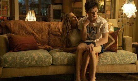 Не переставайте смеяться Топ-10 фильмов про комедию, которые поднимут настроение без границ кадры