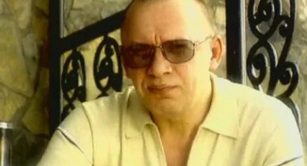 Смотрящий вниз кадры
