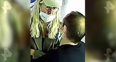 Собчак обвинили в нападении на журналиста кадры Собчак обвинили в нападении на журналиста кадры