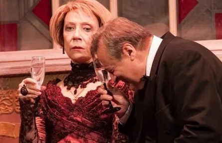 Спектакль Смешанные чувства кадры