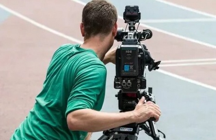 Спортивный репортёр кадры