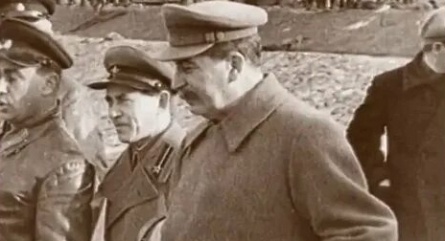 Сталин. Разгром пятой колонны кадры Сталин. Разгром пятой колонны кадры