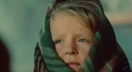 Стальное колечко кадры