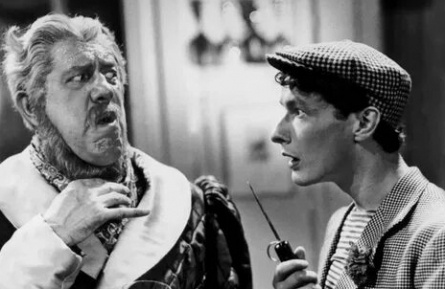 Странная драма кадры