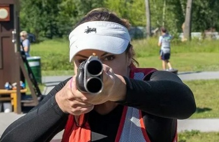 Стрелковые виды спорта. Наука попадания в цель кадры Стрелковые виды спорта. Наука попадания в цель кадры