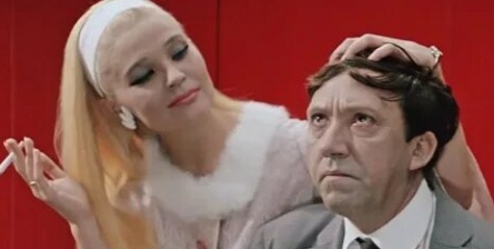 Светличная примирила сына со своим бойфрендом кадры