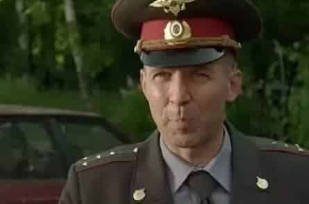 Свой чужой район кадры