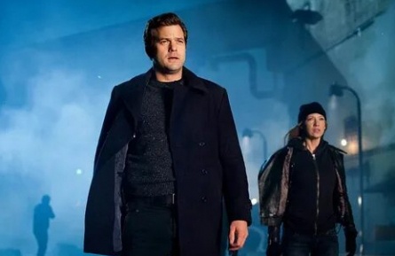 Телесериал За гранью получил последние 13 серий кадры Телесериал За гранью получил последние 13 серий кадры
