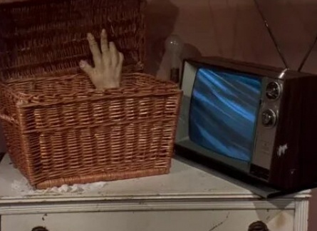 The Basket Case кадры The Basket Case кадры