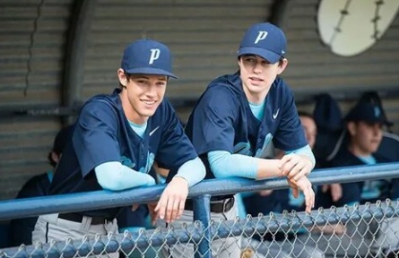The Outfield кадры The Outfield кадры