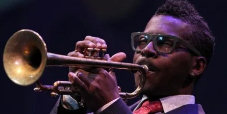 Джазовые ритмы для маленьких знатоков: Топ-10 самых захватывающих джазовых песен на русском языке кадры