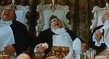 Три толстяка кадры