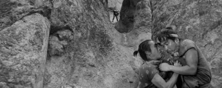 Трое негодяев в скрытой крепости кадры