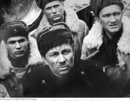 программа Киносвидание: У родного порога