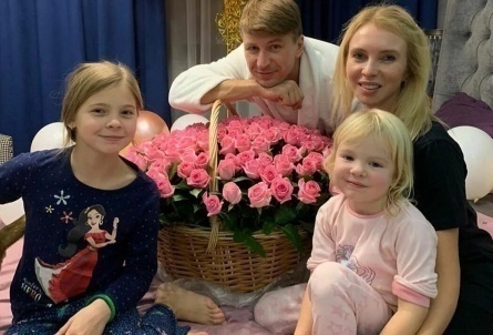 Дочери Ягудина и Тотьмяниной: как они воспитывают своих наследников? кадры