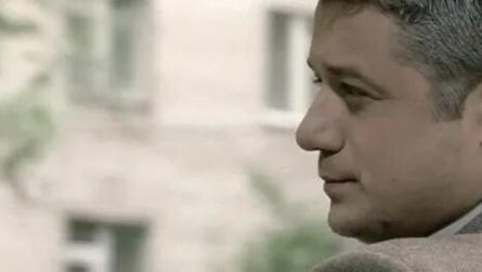 Умножающий печаль кадры