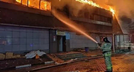 Универский астроном тушил пожар в своем номере кадры