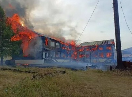 Ура, школа горит кадры Ура, школа горит кадры