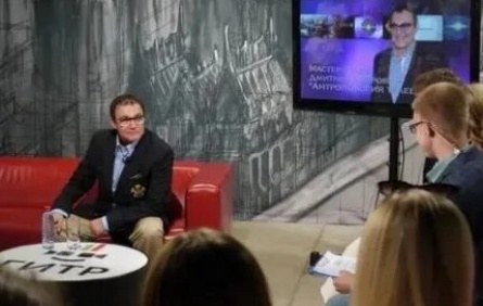 За границей: Дмитрий Дибров покидает Первый канал в поисках новых приключений кадры За границей: Дмитрий Дибров покидает Первый канал в поисках новых приключений кадры