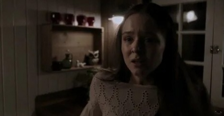 Ужасная женщина кадры