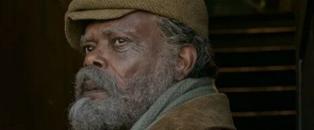 В Джексон Хайтс кадры