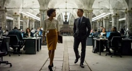 Вайс признала агента 007 своим парнем кадры