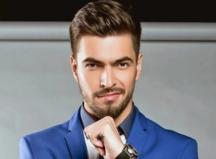 Секреты личной жизни Вячеслава Макарова - ведущего шоу Маска на НТВ: узнайте интересные факты кадры