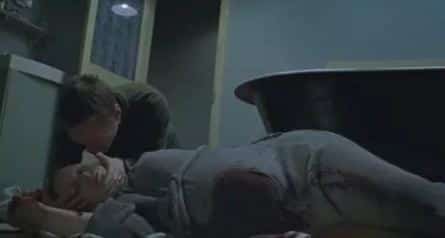 Венок из ромашек кадры