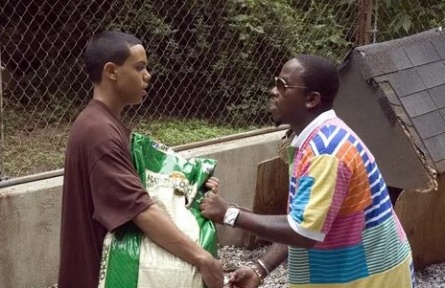 Вне закона кадры