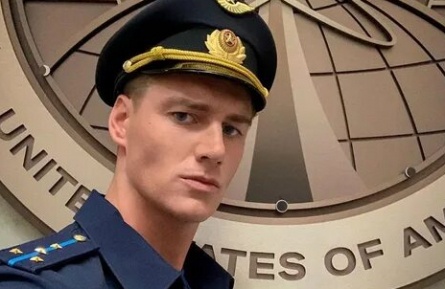 Воробьев забыл, сколько ему лет кадры