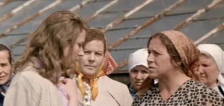 Воскресная ночь кадры