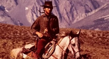 Всадник высоких равнин кадры