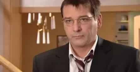 Всегда говори всегда-6 кадры