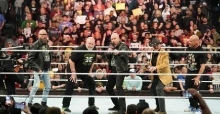 WWE Ад в клетке кадры
