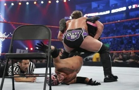 WWE Экстремальные правила кадры WWE Экстремальные правила кадры