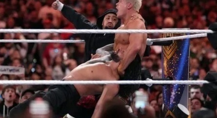 WWE Ночь чемпионов кадры WWE Ночь чемпионов кадры
