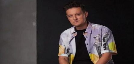 Ярушин из Уездного города вспомнил, как его выгнали со съемок КВН кадры Ярушин из Уездного города вспомнил, как его выгнали со съемок КВН кадры