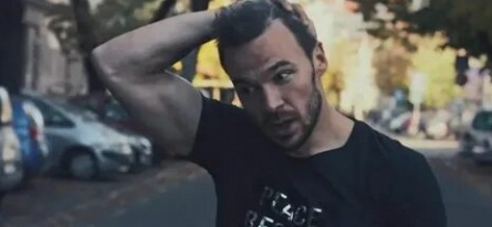 Южный ветер кадры