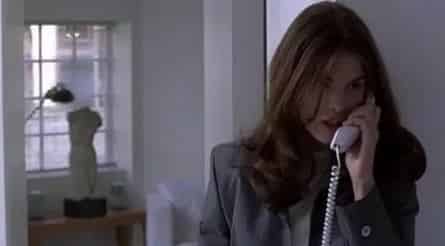 За закрытыми дверьми кадры