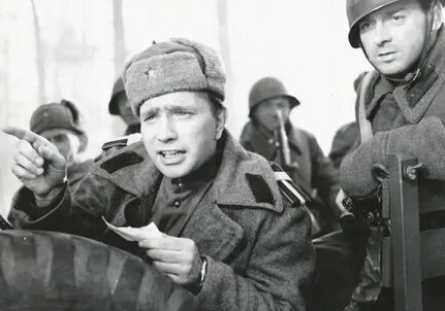 Загонщик кадры Загонщик кадры