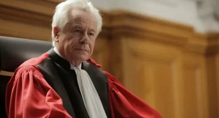 Закон Барбары кадры