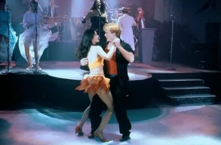 Запрещенные танцы кадры