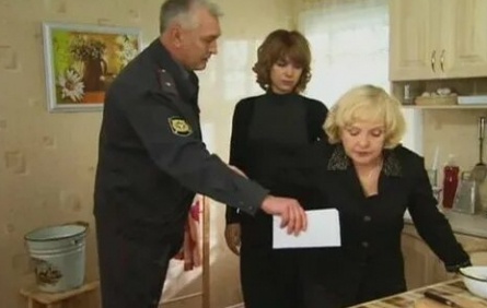 Защитница кадры Защитница кадры