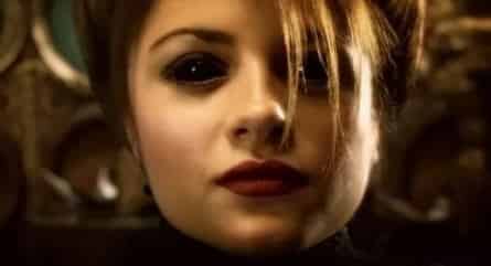 Зеркальная маска кадры