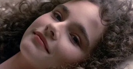 Женщина без мужчин кадры